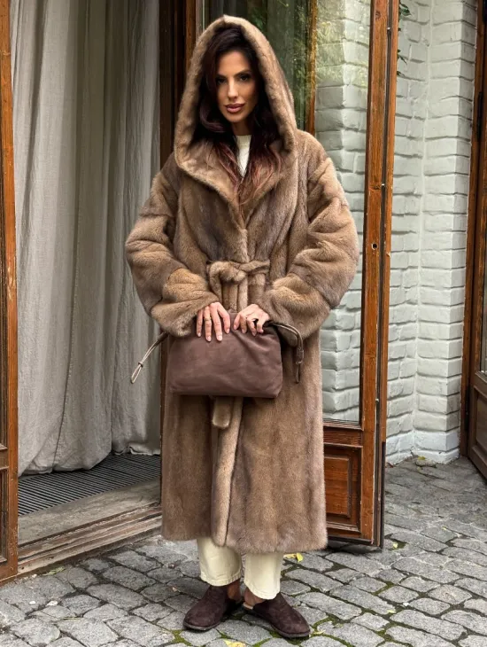 Шуба норковая с капюшоном - цвет пастель - фото 3