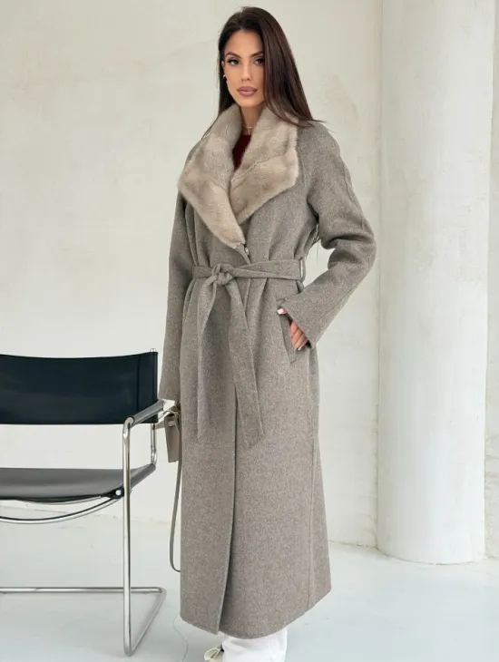 Пальто женское с норкой - фото 0