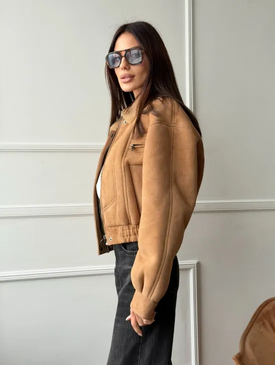 Зимняя женская дубленка - бомбер - фото 7