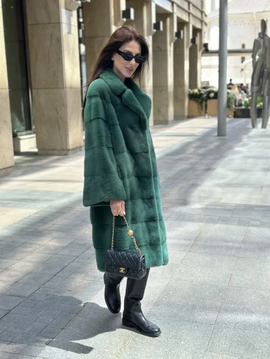 Зеленая шуба мех NAFA английский воротник - фото 7